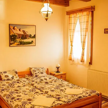 Nosztalgia Vendeghaz 3* Zalaegerszeg