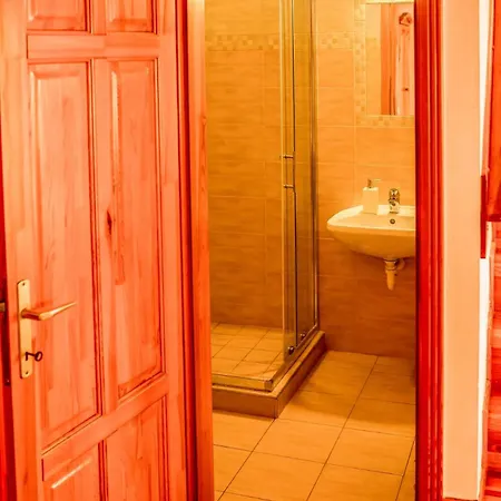 Nosztalgia Vendeghaz Πανσιόν Zalaegerszeg