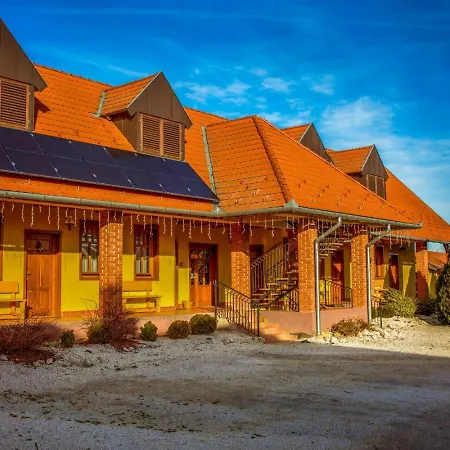 Nosztalgia Maison d'hôtes Zalaegerszeg