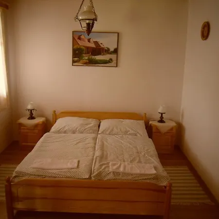 Nosztalgia Vendeghaz