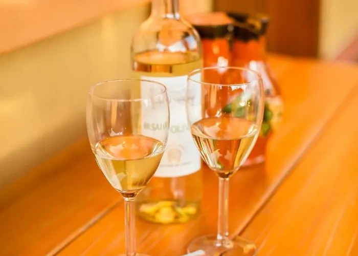 Nosztalgia Vendeghaz Pensionat 3*